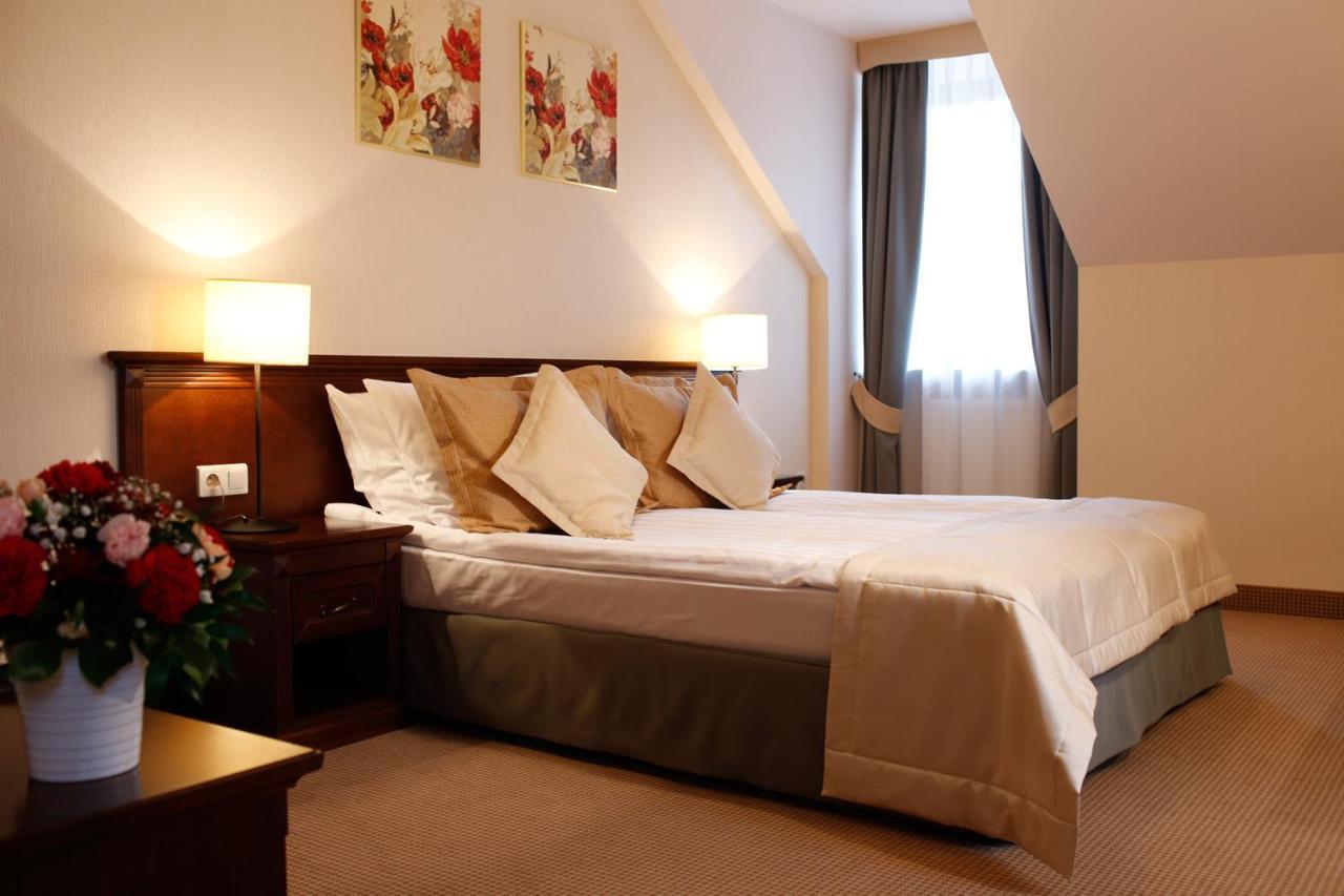 Hotel Nowodwory Ciechanowiec Ngoại thất bức ảnh
