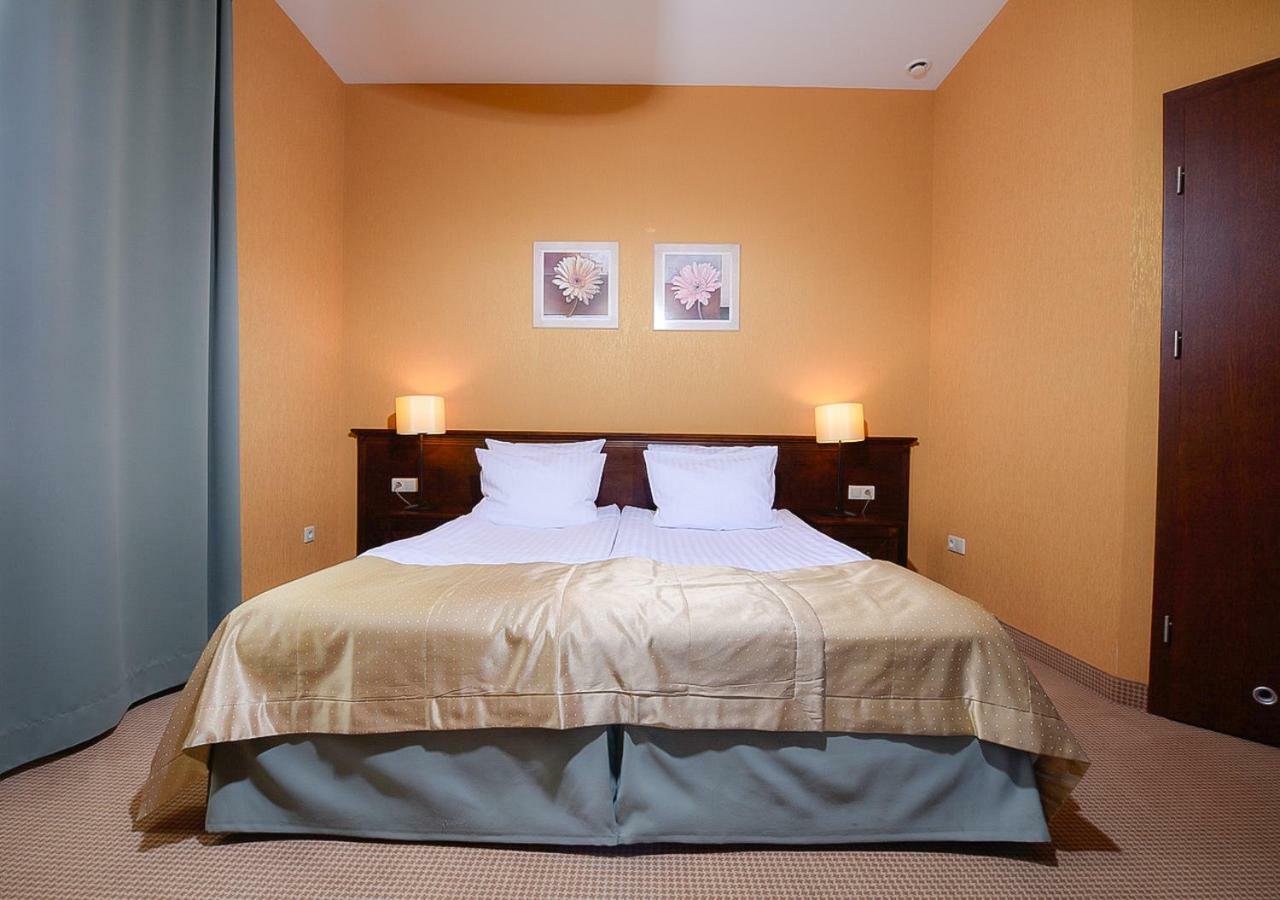 Hotel Nowodwory Ciechanowiec Ngoại thất bức ảnh